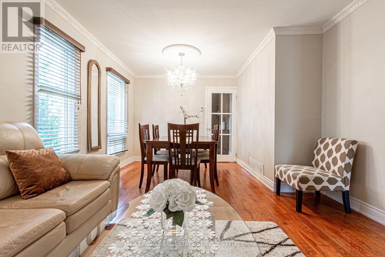 1536 Kirkrow Crescent, Mississauga, Ontario  L5M 3Y8 - Photo 6 - W12171012