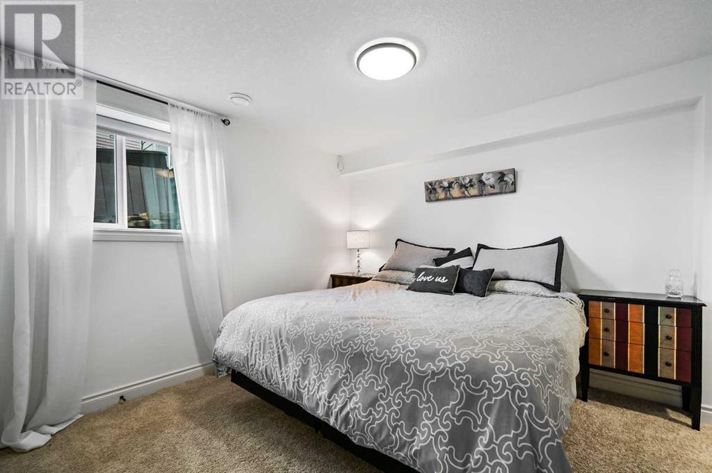 1343 Bayside Drive Sw, Airdrie, Alberta  T4B 3W8 - Photo 38 - A2222884