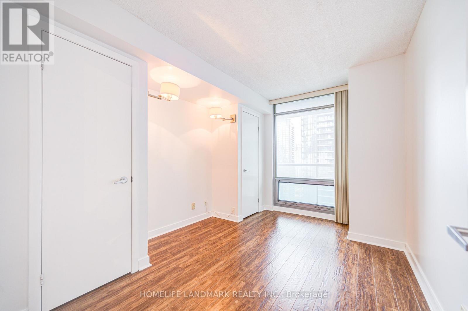 2807 - 81 Navy Wharf Court, Toronto, Ontario  M5V 3S2 - Photo 9 - C12171037