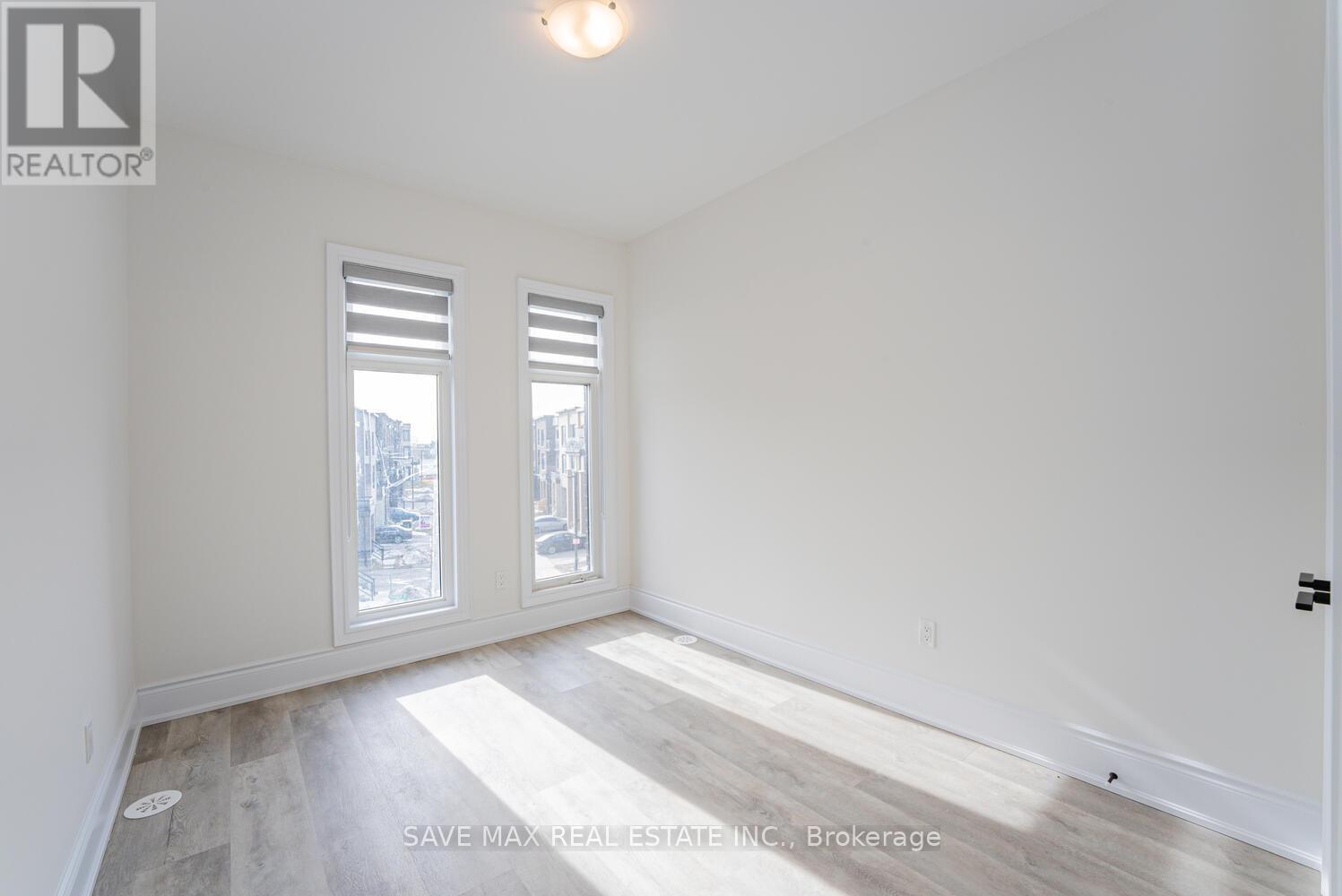 23 Paradox Street, Vaughan, Ontario  L4L 1A7 - Photo 31 - N12171020