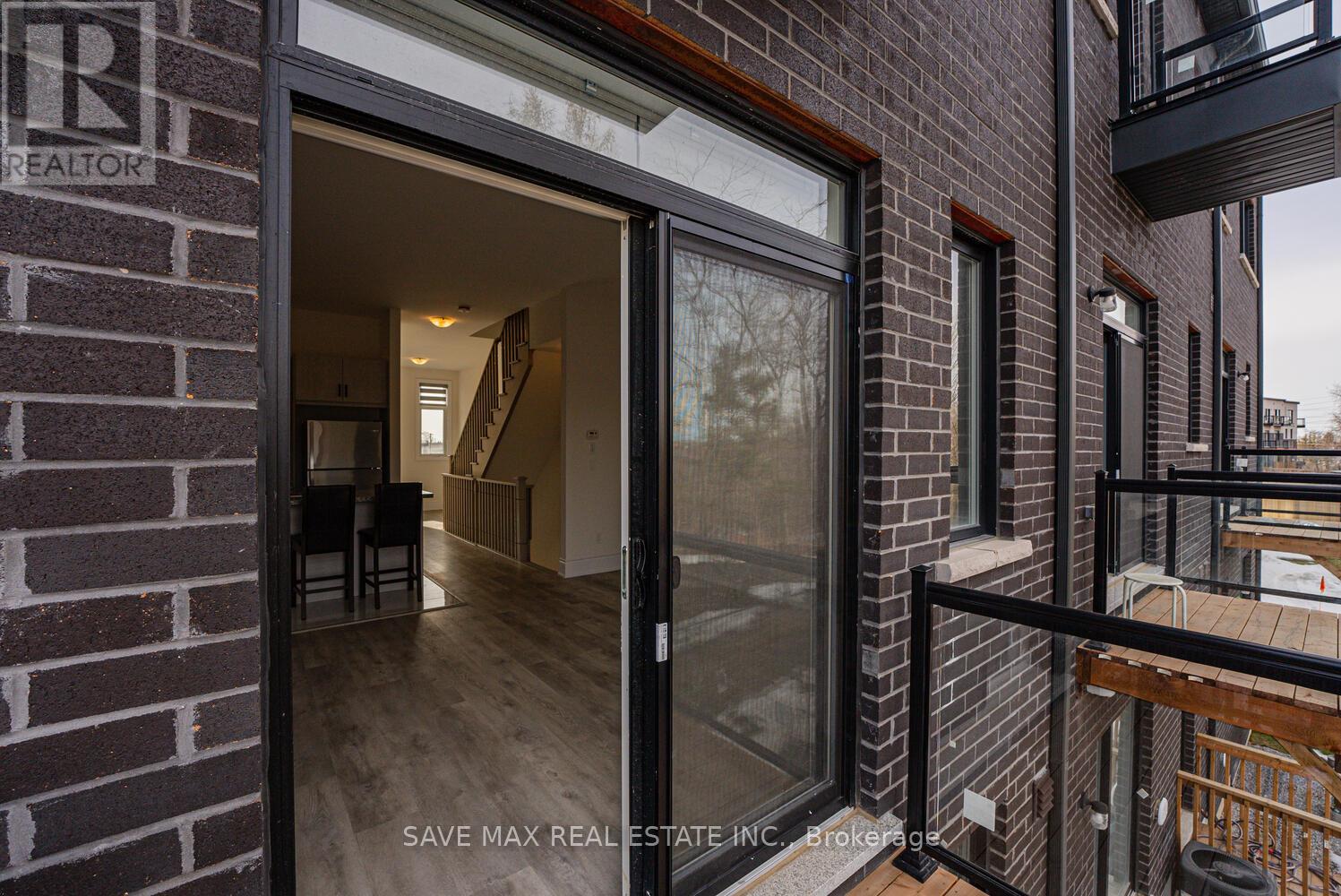 23 Paradox Street, Vaughan, Ontario  L4L 1A7 - Photo 45 - N12171020