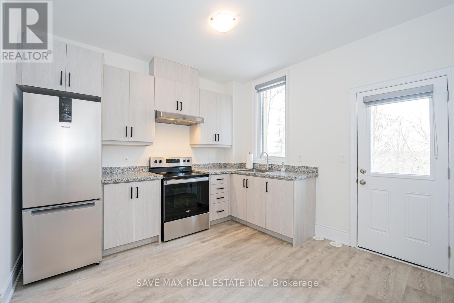 23 Paradox Street, Vaughan, Ontario  L4L 1A7 - Photo 7 - N12171020