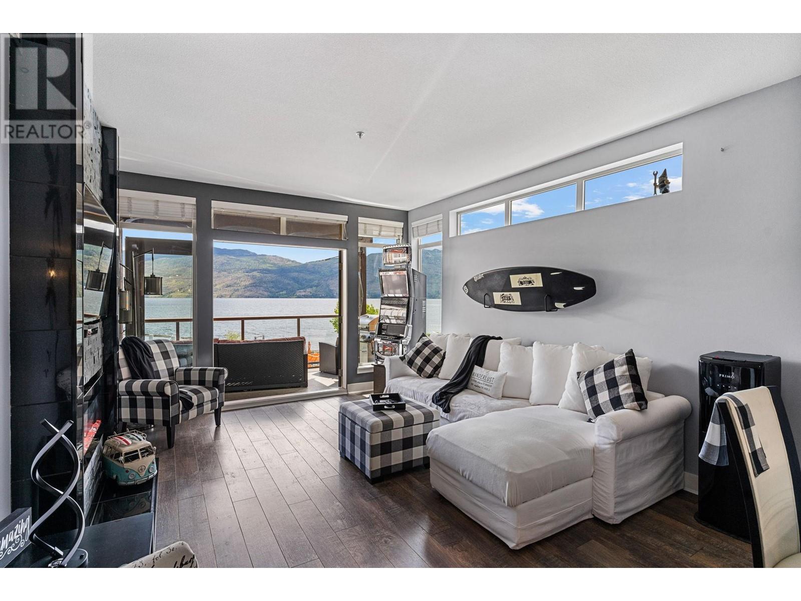 4205 Gellatly Road Unit# 311, West Kelowna, British Columbia  V4T 2K2 - Photo 2 - 10348720