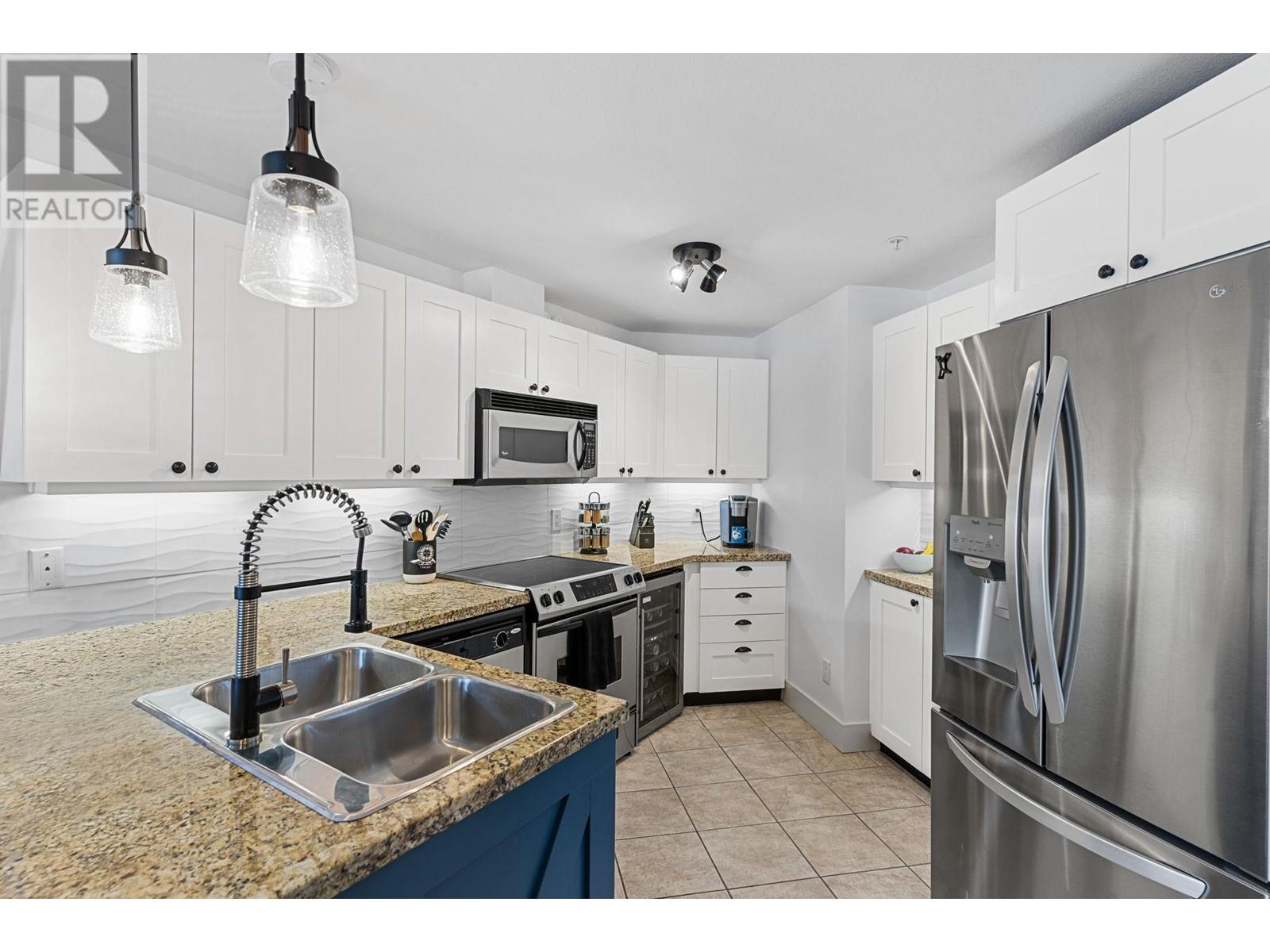 4205 Gellatly Road Unit# 311, West Kelowna, British Columbia  V4T 2K2 - Photo 5 - 10348720