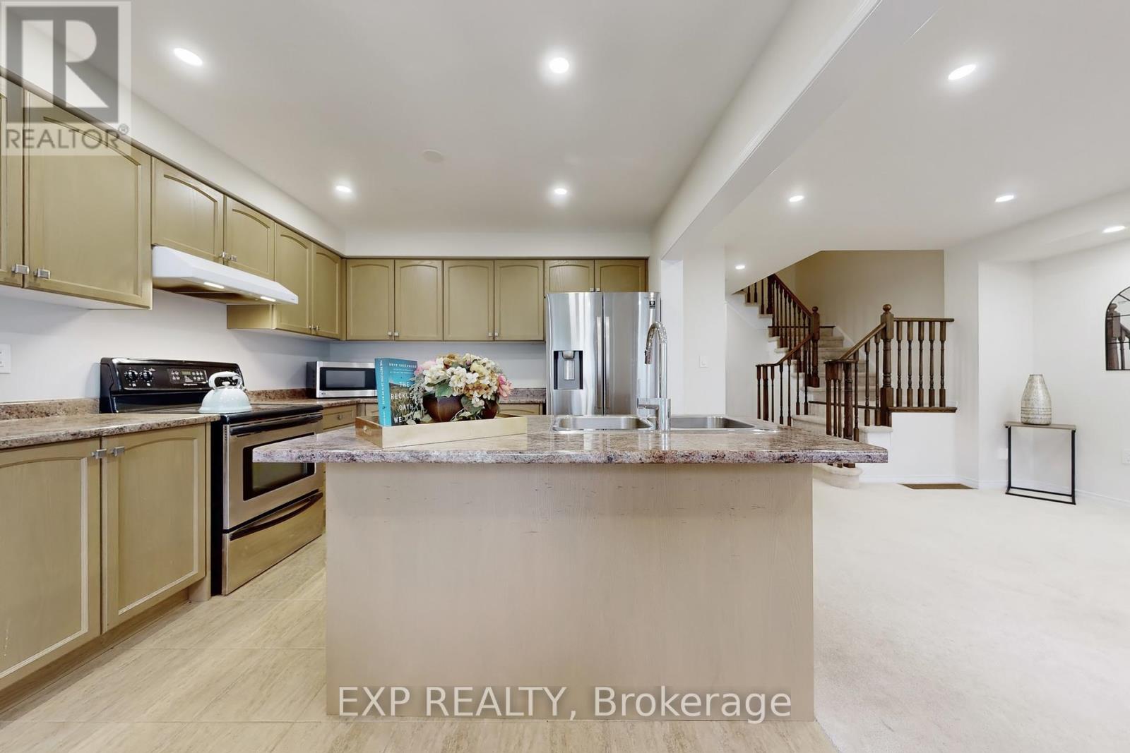9 Esther Crescent, Thorold, Ontario  L3B 0E3 - Photo 10 - X12171018