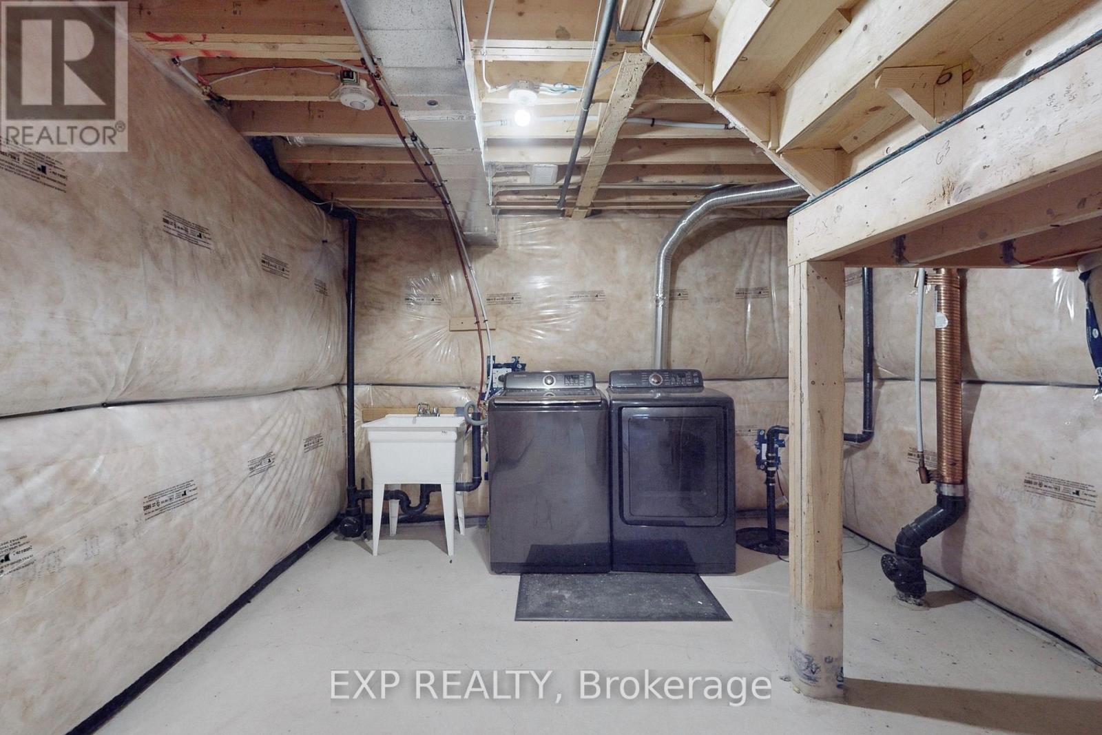 9 Esther Crescent, Thorold, Ontario  L3B 0E3 - Photo 42 - X12171018