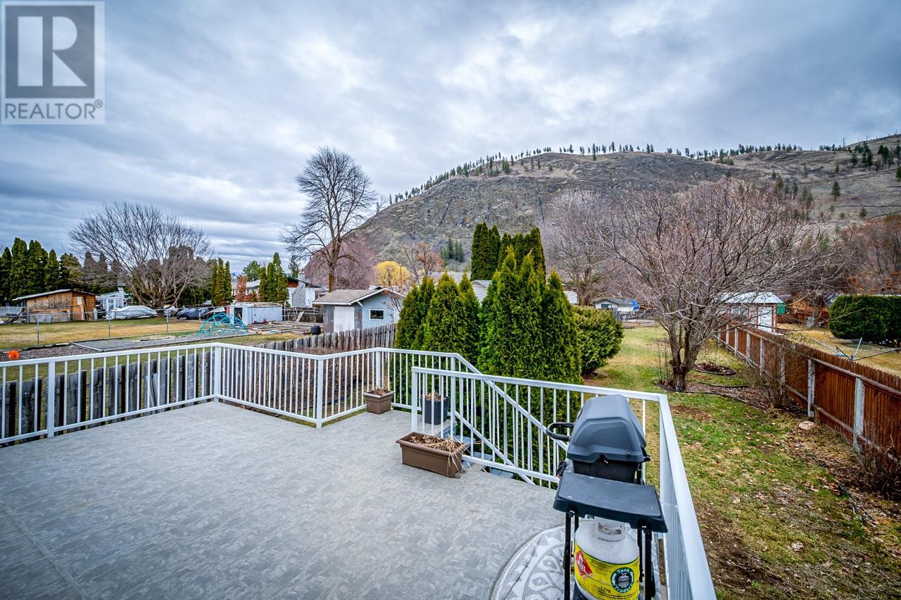 4588 Cammeray Drive, Kamloops, British Columbia  V2H 1L4 - Photo 10 - 10340714
