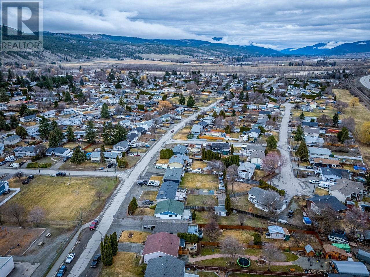 4588 Cammeray Drive, Kamloops, British Columbia  V2H 1L4 - Photo 35 - 10340714