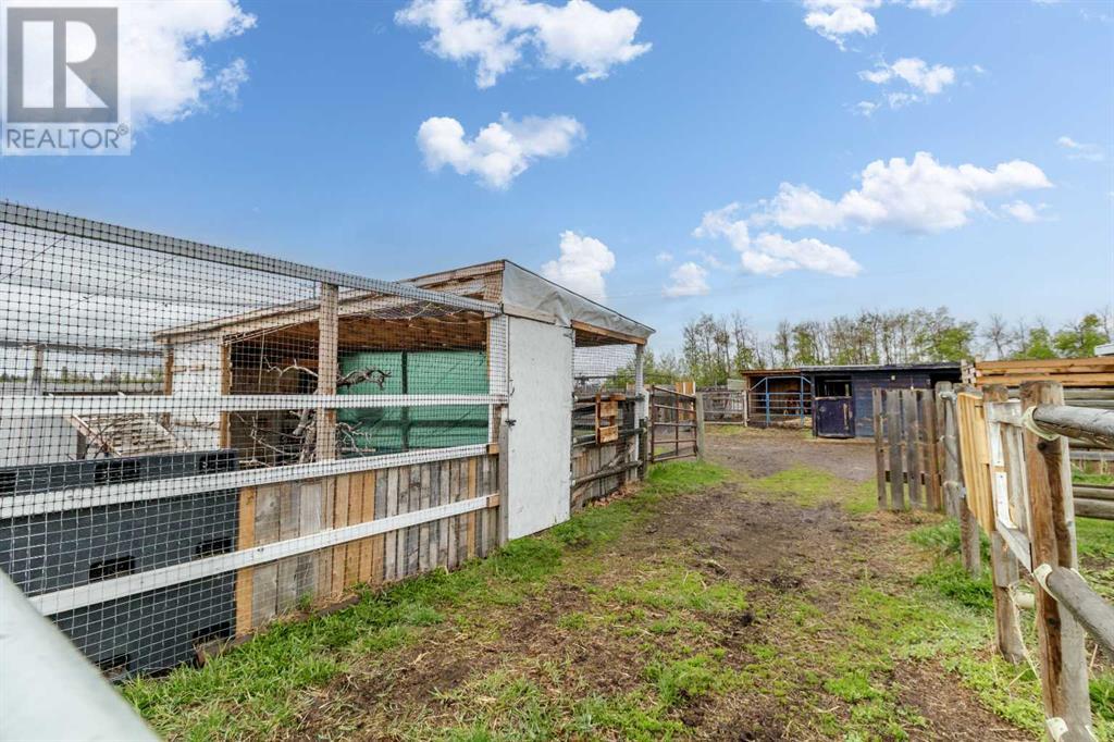 25579 Twp Rd 382, Rural Red Deer County, Alberta  T4N 5E2 - Photo 42 - A2223876