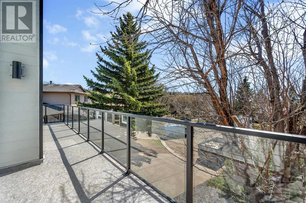 23 Edgewood Place Nw, Calgary, Alberta  T3A 2T8 - Photo 37 - A2218340