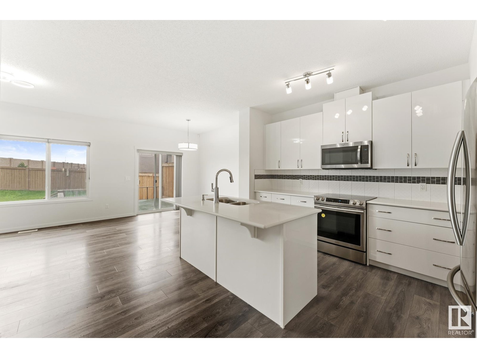 2554 Casey Wy Sw, Edmonton, Alberta  T6W 3N2 - Photo 3 - E4438346