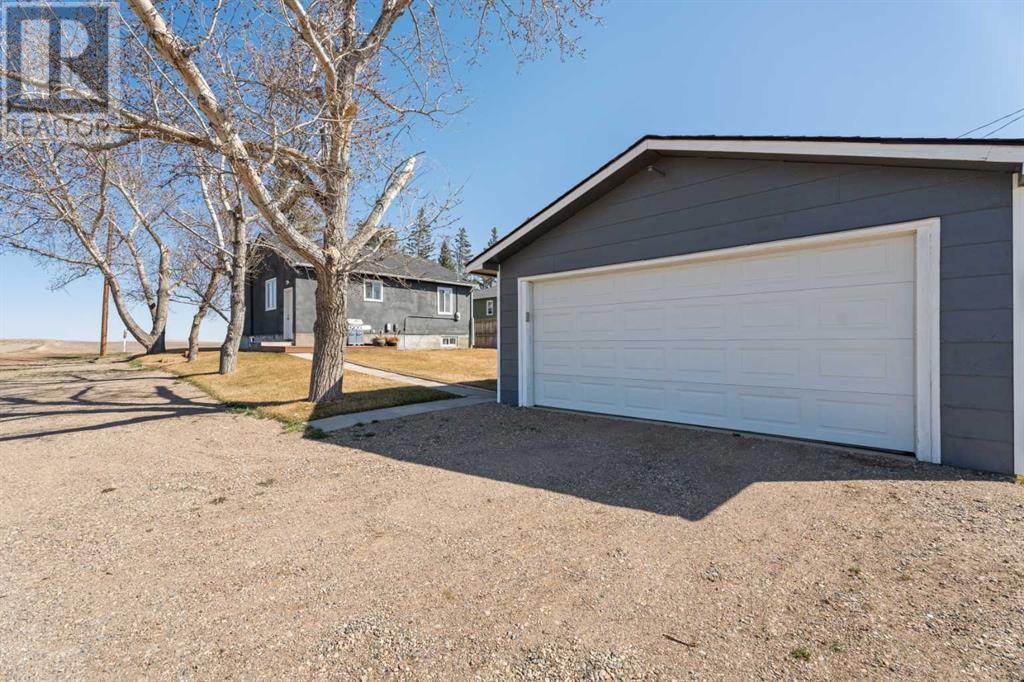 100 6 Avenue N, Champion, Alberta  T0L 2B0 - Photo 30 - A2211533