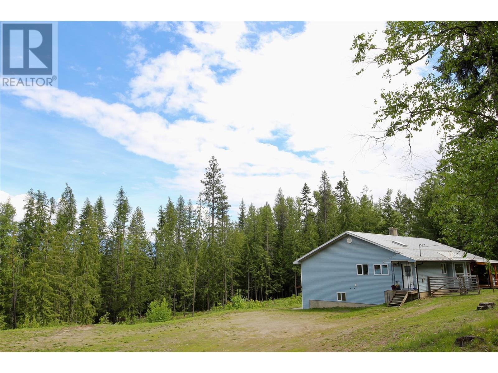 1 - 1449 EVANS Road, Creston, British Columbia