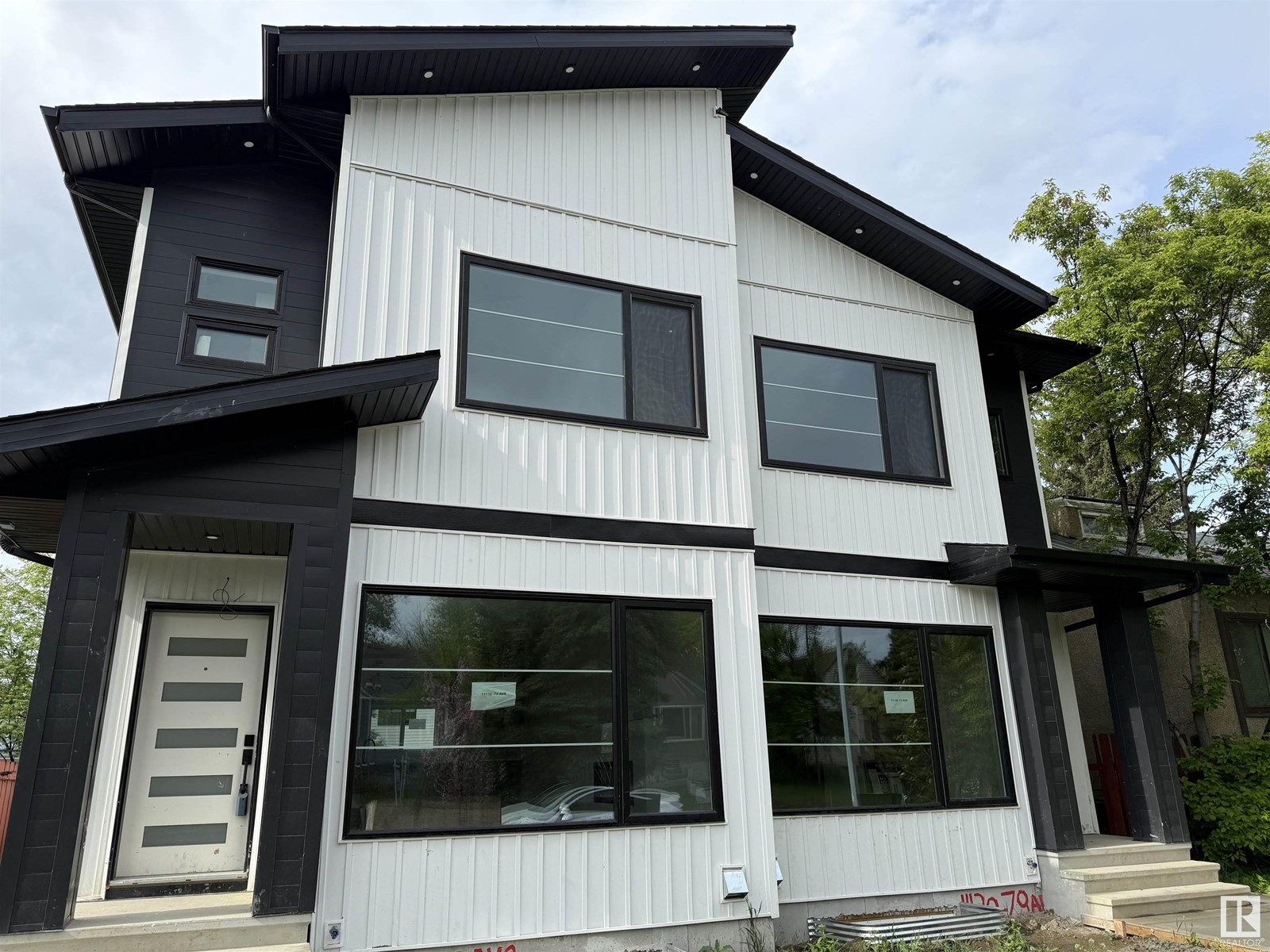 11132 72 Av Nw, Edmonton, Alberta  T6G 0B2 - Photo 1 - E4424591