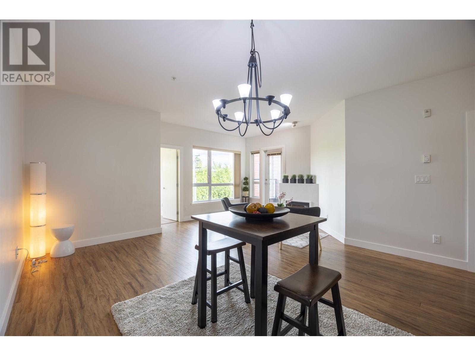 305 7655 Edmonds Street, Burnaby, British Columbia  V3N 1B6 - Photo 12 - R3005368