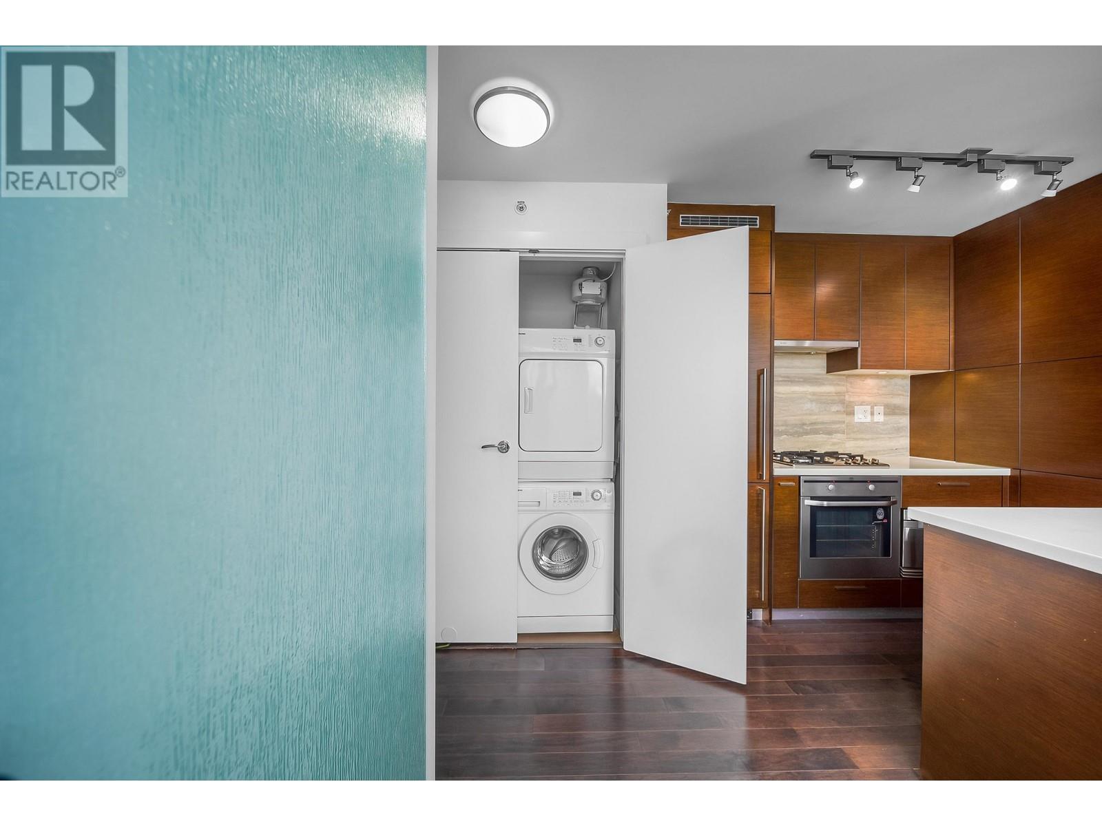1703 535 Smithe Street, Vancouver, British Columbia  V6B 0H2 - Photo 13 - R3006552