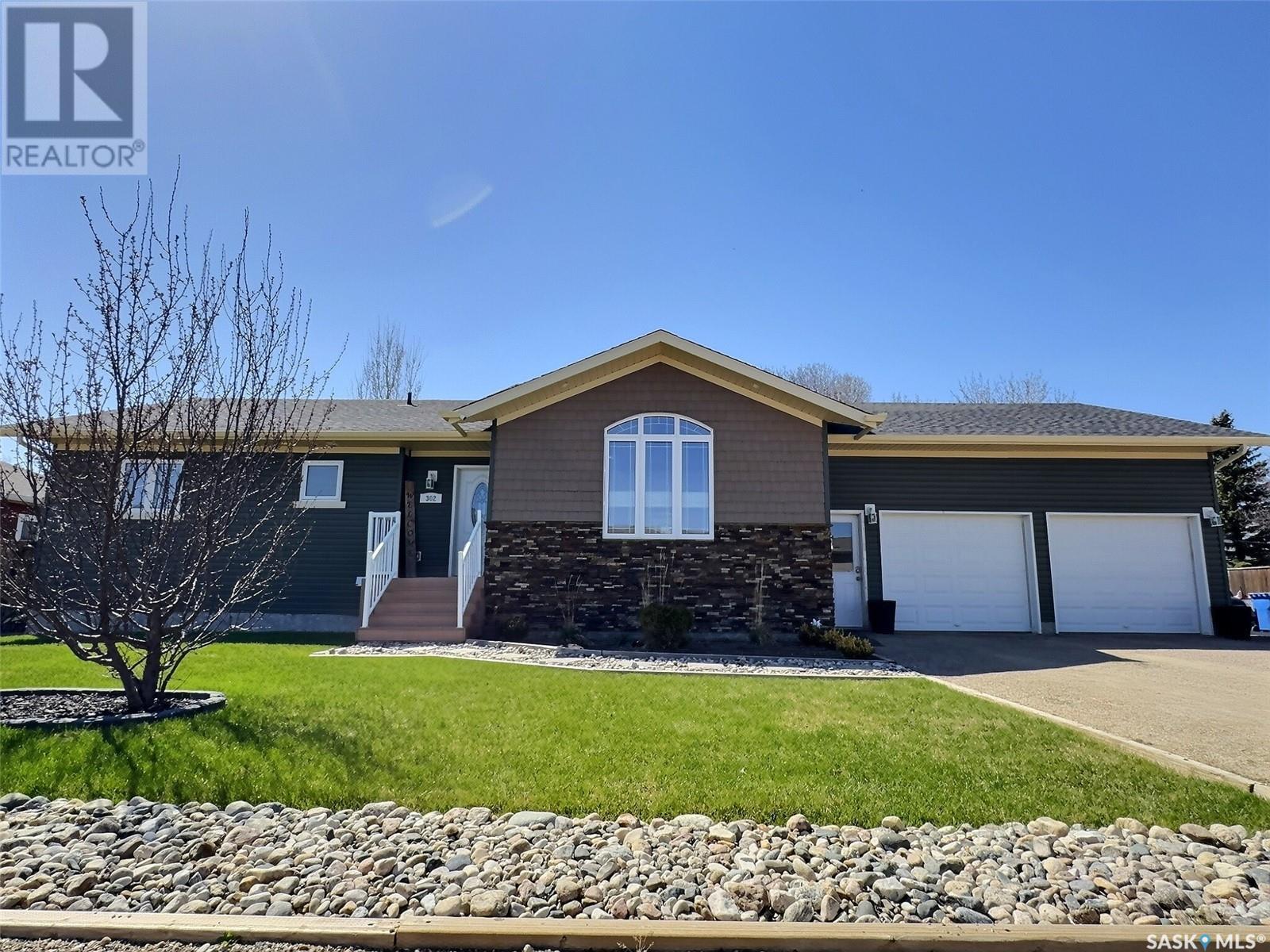 302 Archibald STREET, Midale, Saskatchewan