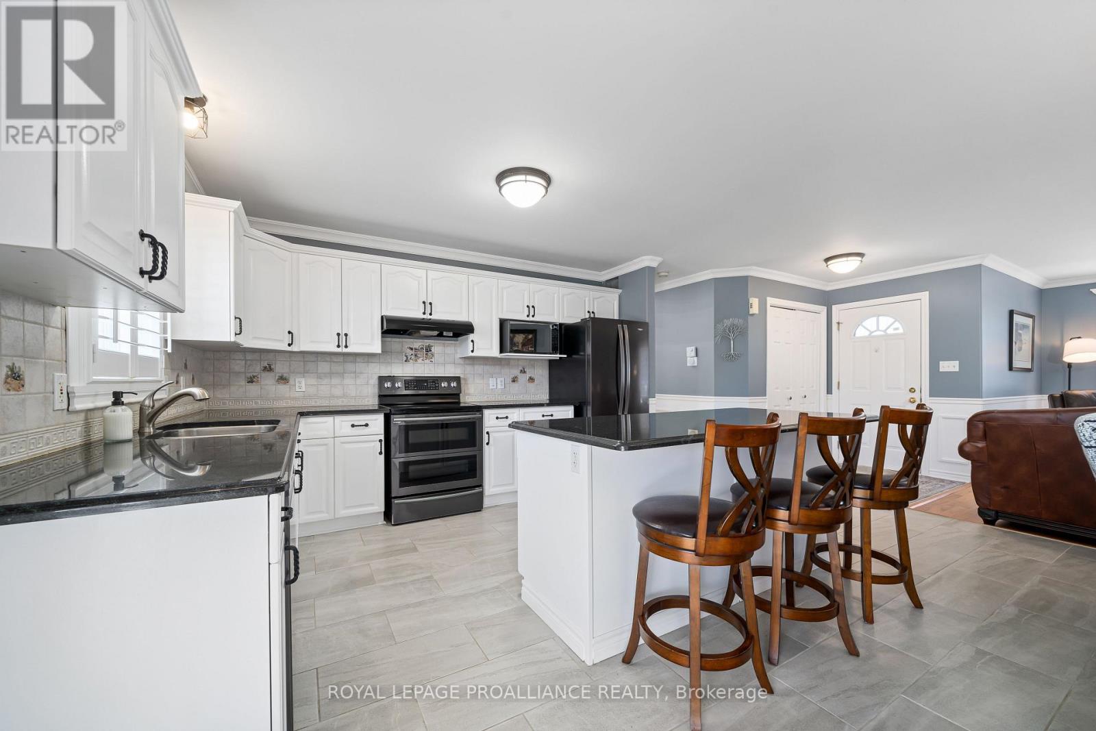 110 Dor-Ann Drive, Quinte West, Ontario  K0K 2C0 - Photo 18 - X12171076