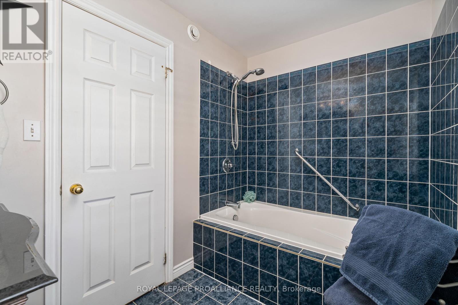 110 Dor-Ann Drive, Quinte West, Ontario  K0K 2C0 - Photo 22 - X12171076