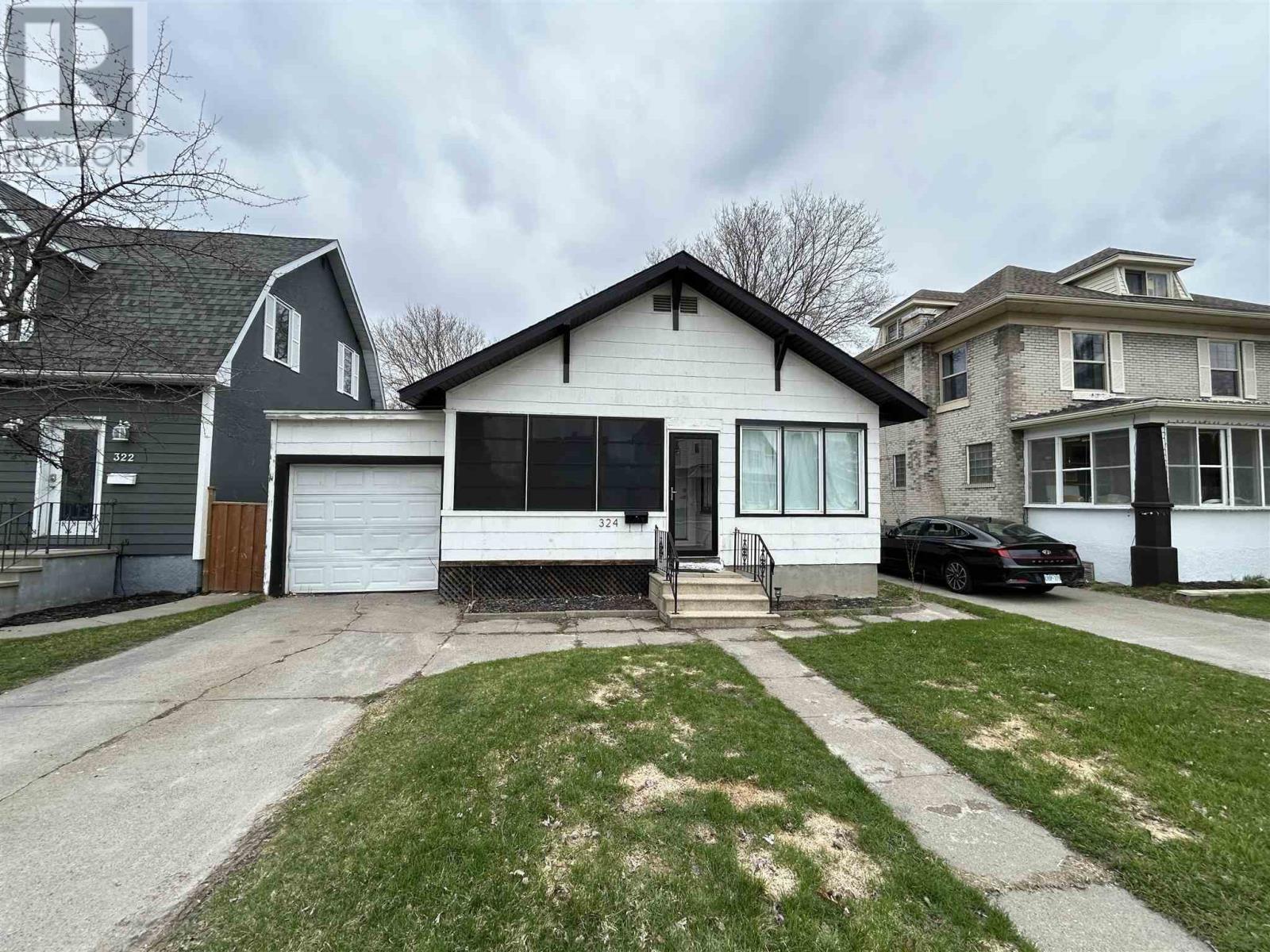 324 Second St E, Fort Frances, Ontario  P9A 1M8 - Photo 2 - TB250937
