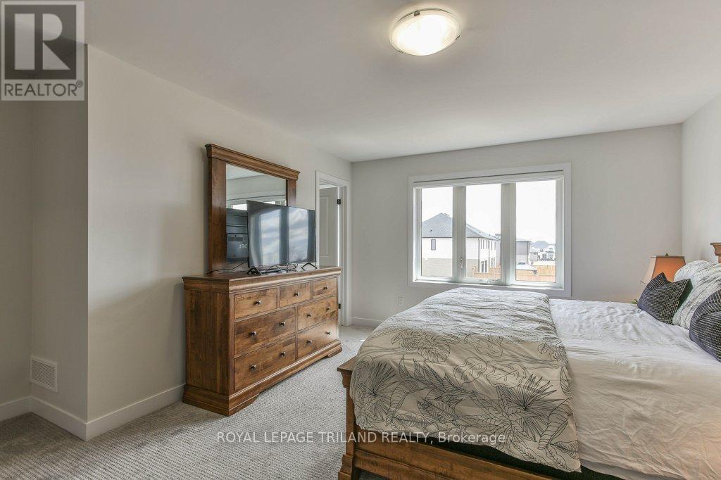6713 Hayward Drive, London South, Ontario  N6P 0H7 - Photo 21 - X12171046