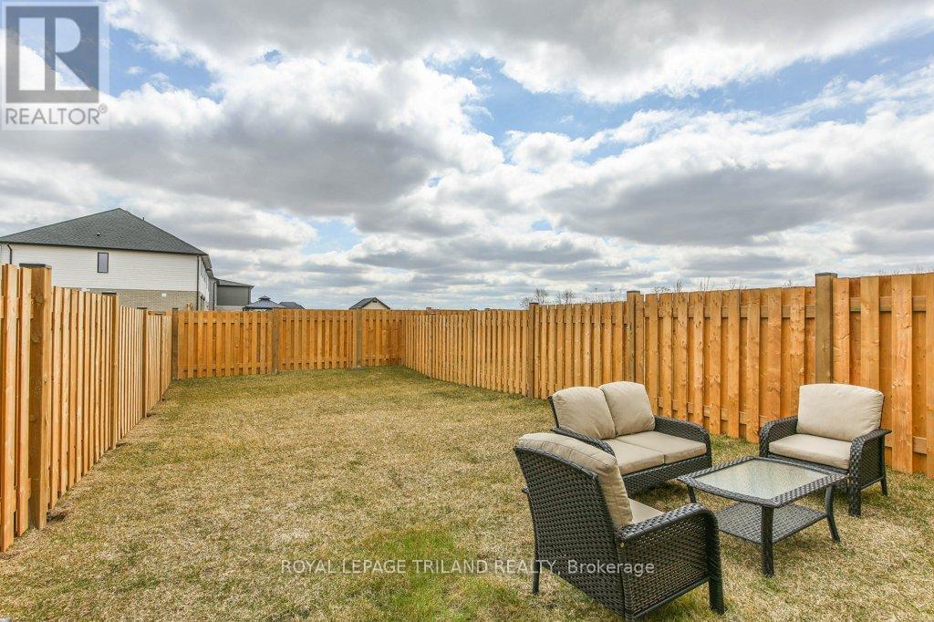 6713 Hayward Drive, London South, Ontario  N6P 0H7 - Photo 33 - X12171046