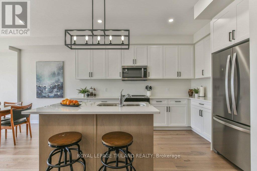 6713 Hayward Drive, London South, Ontario  N6P 0H7 - Photo 8 - X12171046
