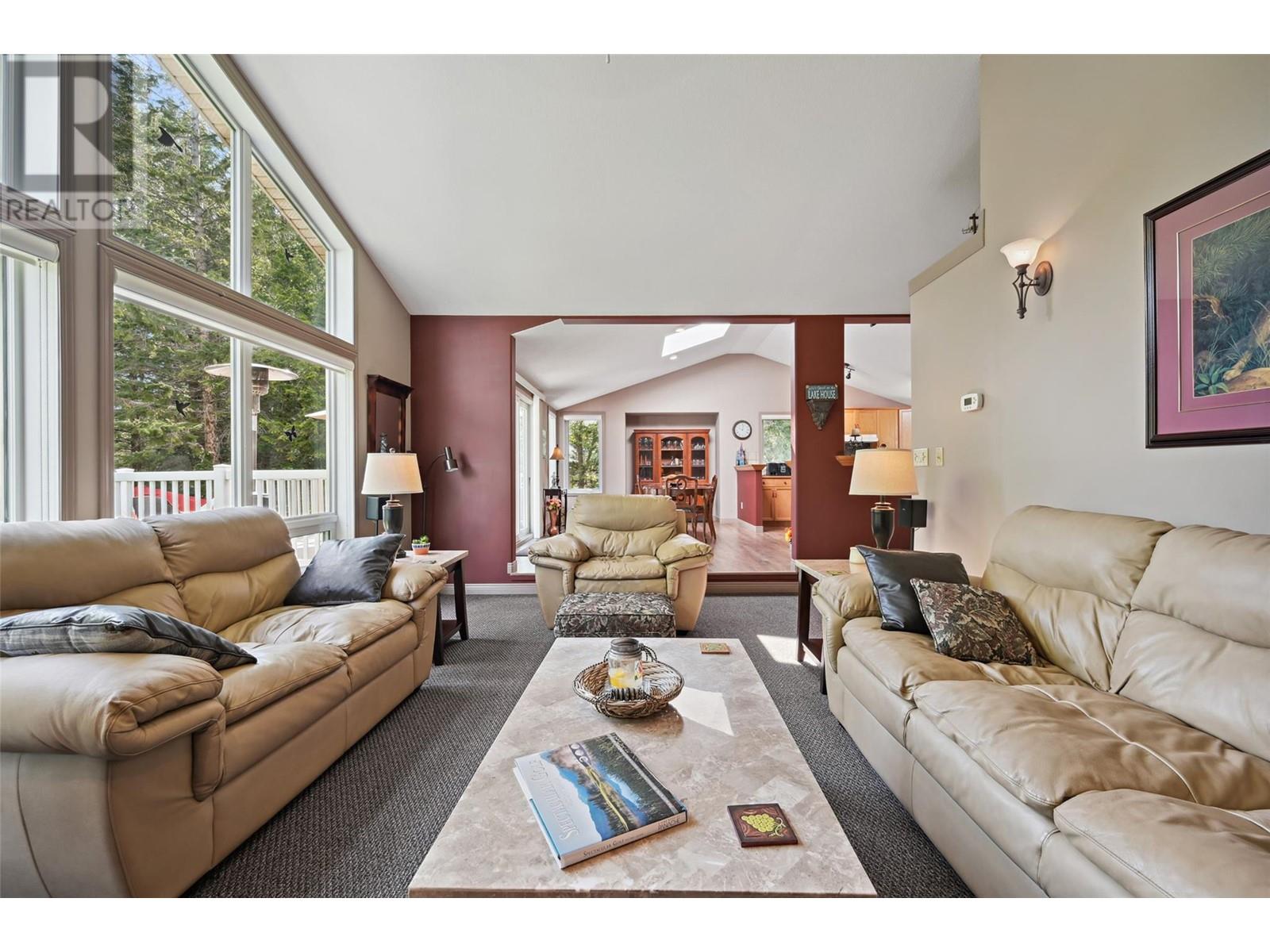 4452 Columbia View Road, Columbia Lake, British Columbia  V0B 1L2 - Photo 19 - 10349099