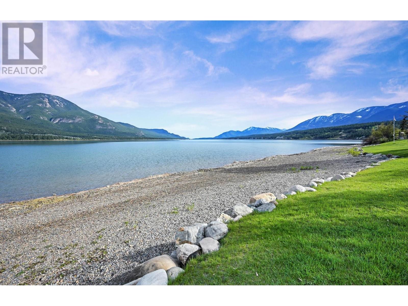4452 Columbia View Road, Columbia Lake, British Columbia  V0B 1L2 - Photo 52 - 10349099