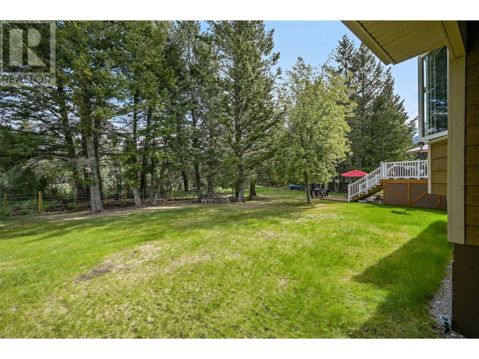 4452 Columbia View Road, Columbia Lake, British Columbia  V0B 1L2 - Photo 42 - 10349099