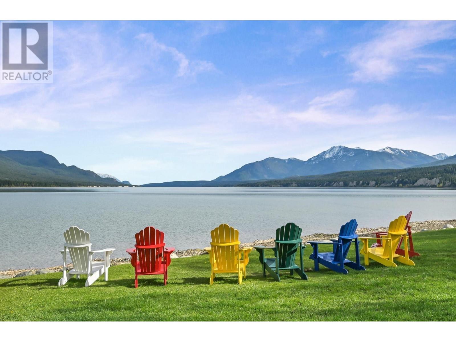 4452 Columbia View Road, Columbia Lake, British Columbia  V0B 1L2 - Photo 49 - 10349099