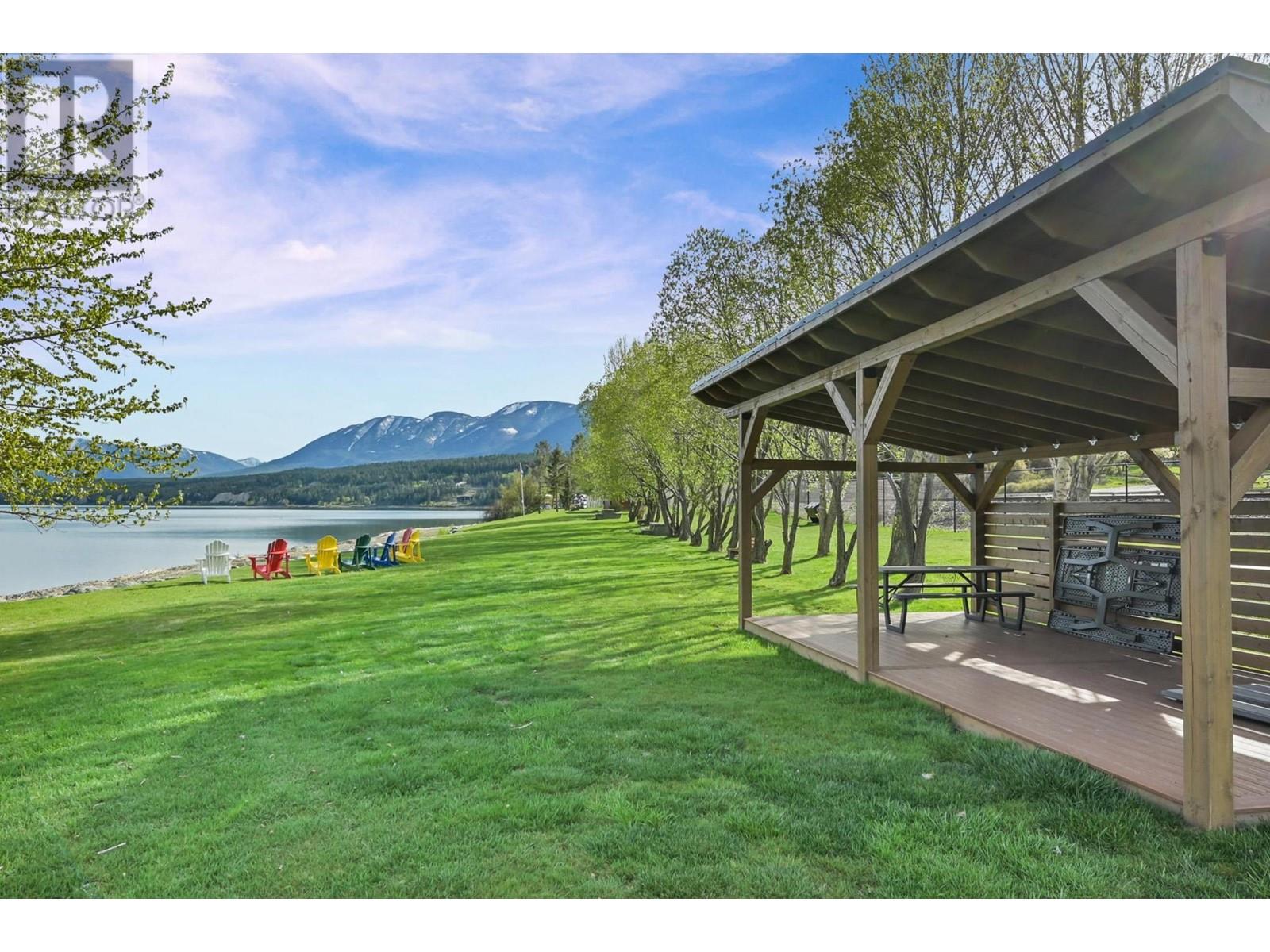 4452 Columbia View Road, Columbia Lake, British Columbia  V0B 1L2 - Photo 47 - 10349099