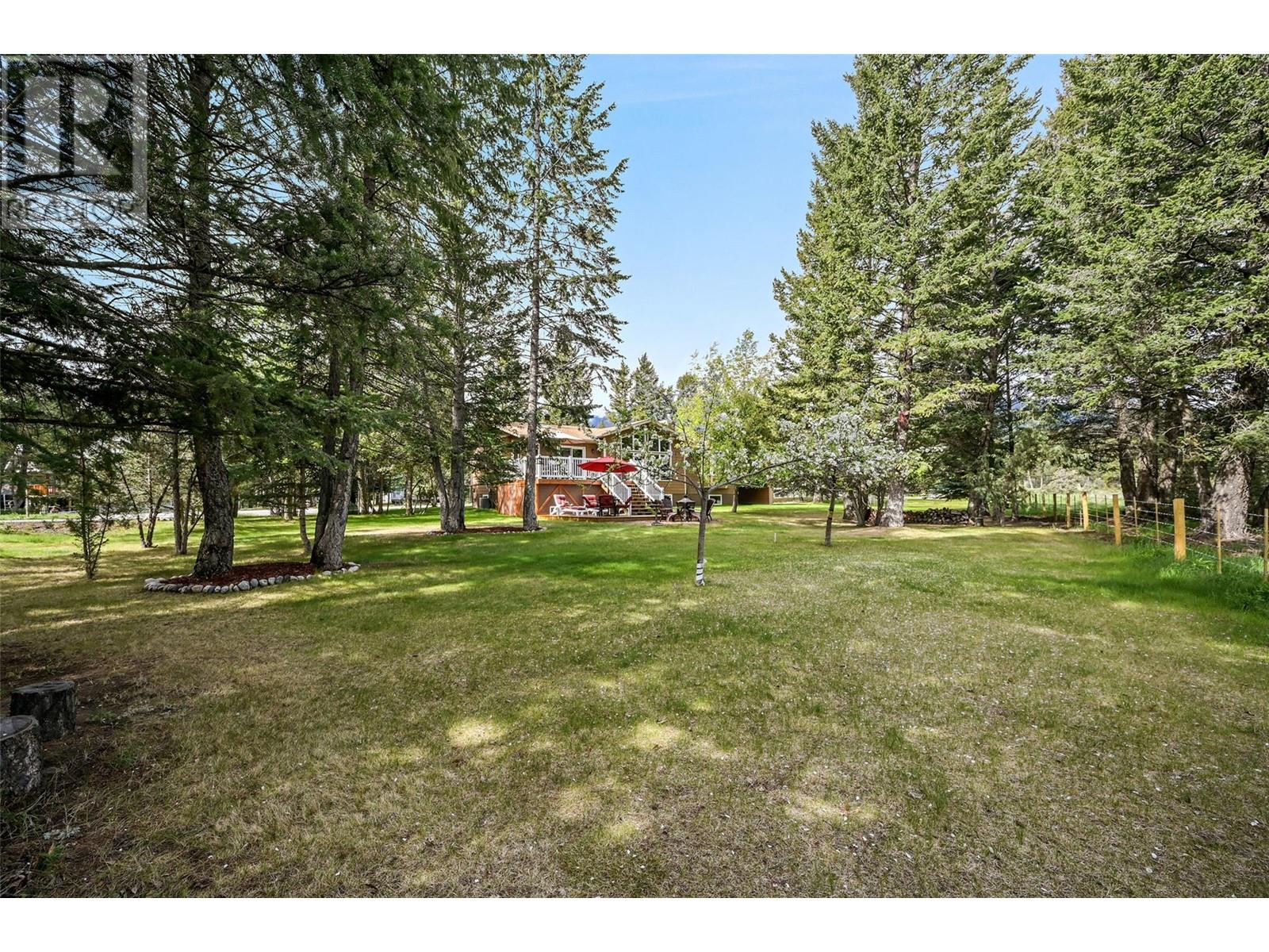 4452 Columbia View Road, Columbia Lake, British Columbia  V0B 1L2 - Photo 43 - 10349099
