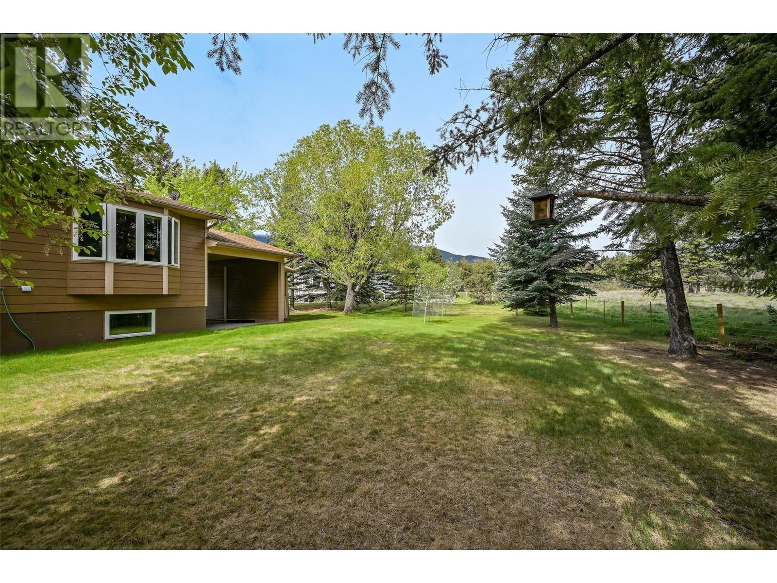4452 Columbia View Road, Columbia Lake, British Columbia  V0B 1L2 - Photo 44 - 10349099