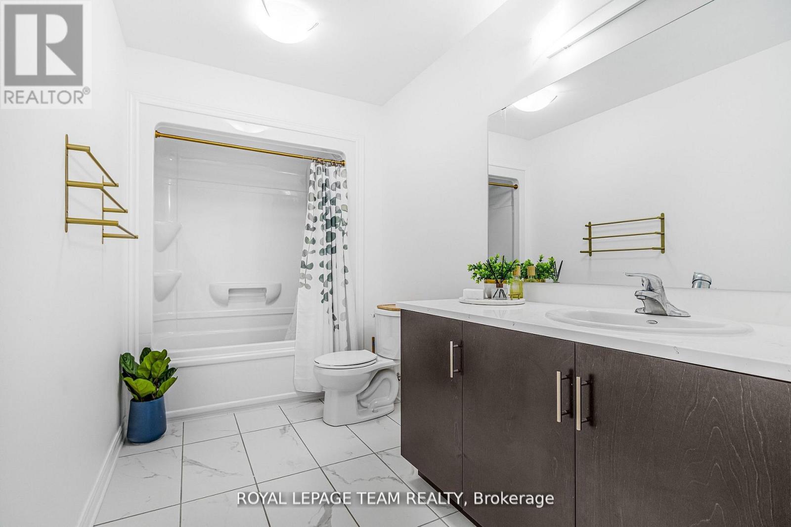 28 Seabert Drive, Arnprior, Ontario  K7S 0H9 - Photo 24 - X12171078
