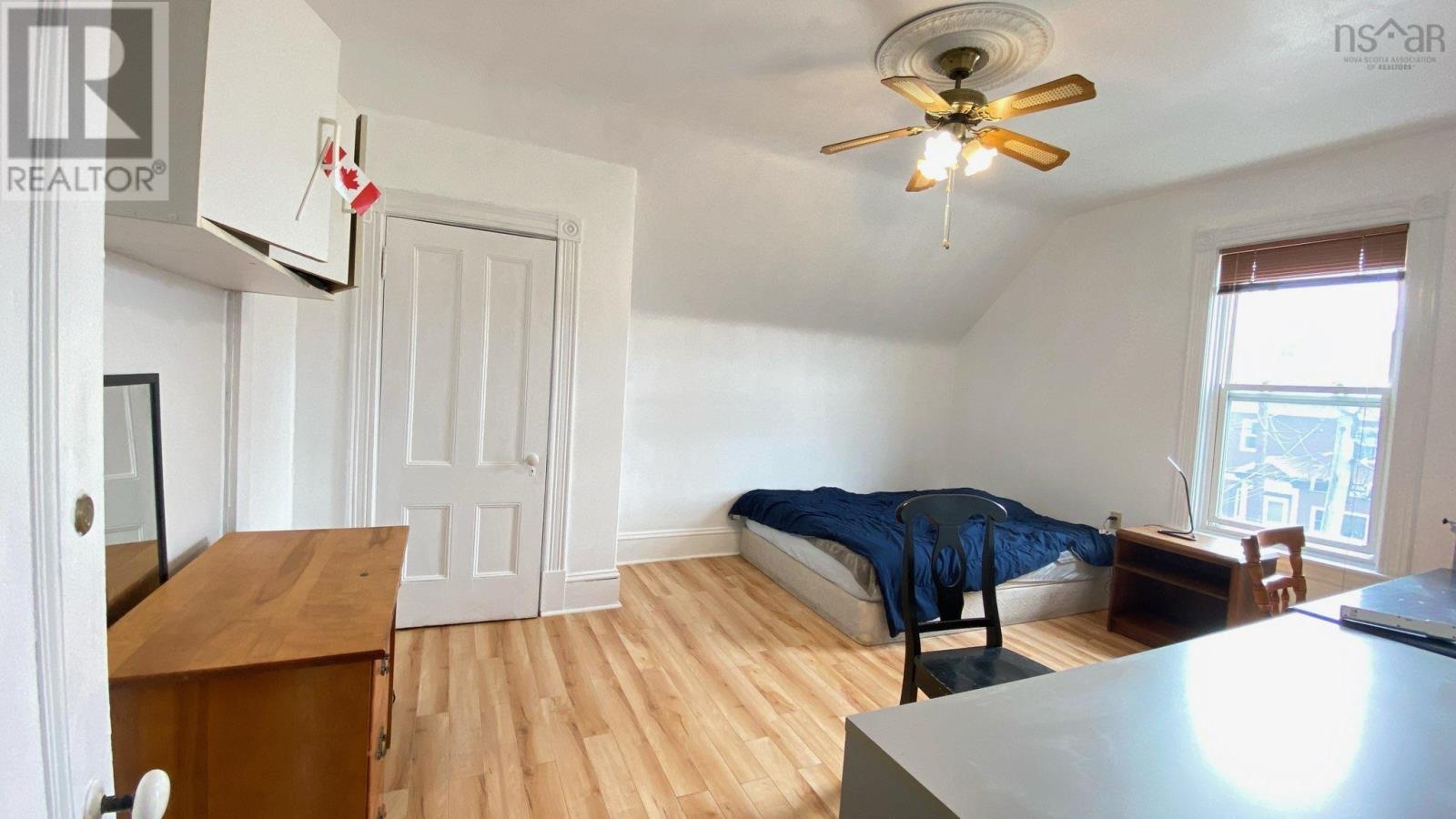 257 Bentnick Streets, Sydney, Nova Scotia  B0A 1P0 - Photo 7 - 202512166