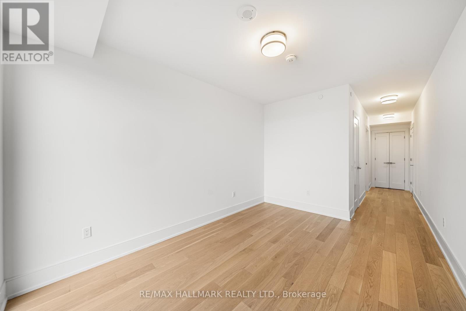 1710 - 10 Inn On The Park Drive, Toronto, Ontario  M3C 0P9 - Photo 33 - C12171061