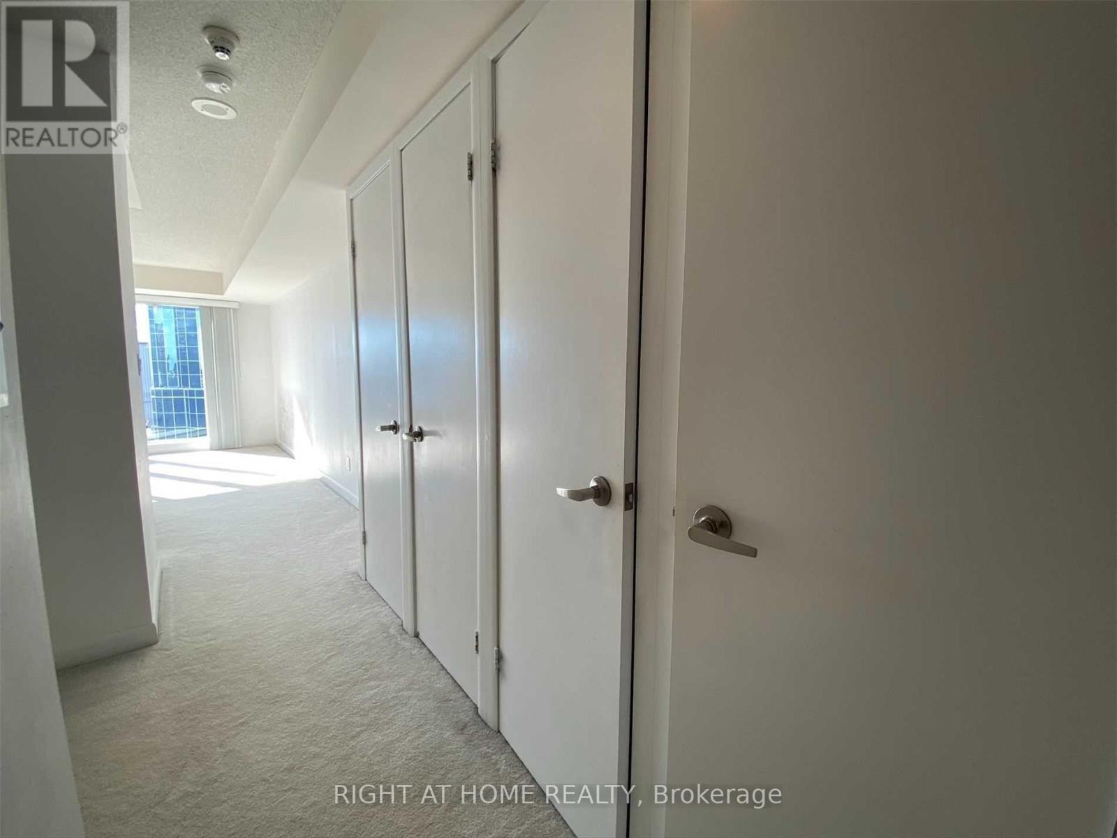 3110 - 210 Victoria Street, Toronto, Ontario  M5B 2R3 - Photo 10 - C12171069