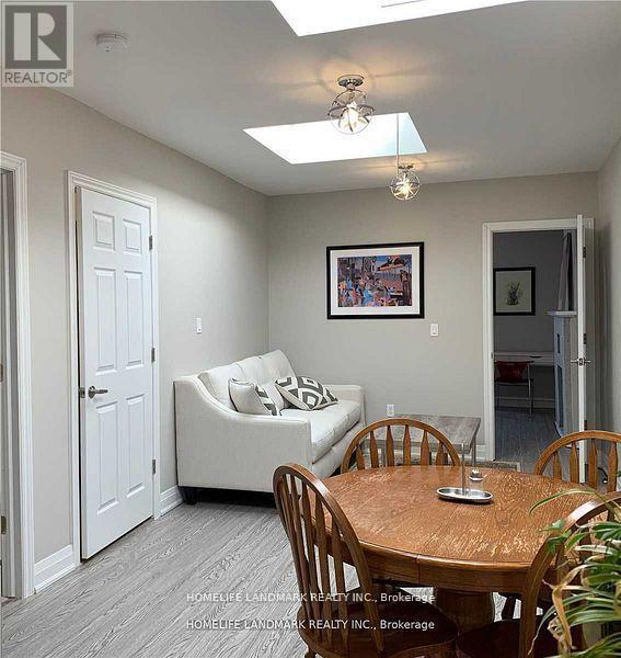 2615 Yonge Street, Toronto, Ontario  M4P 2J1 - Photo 5 - C12171074