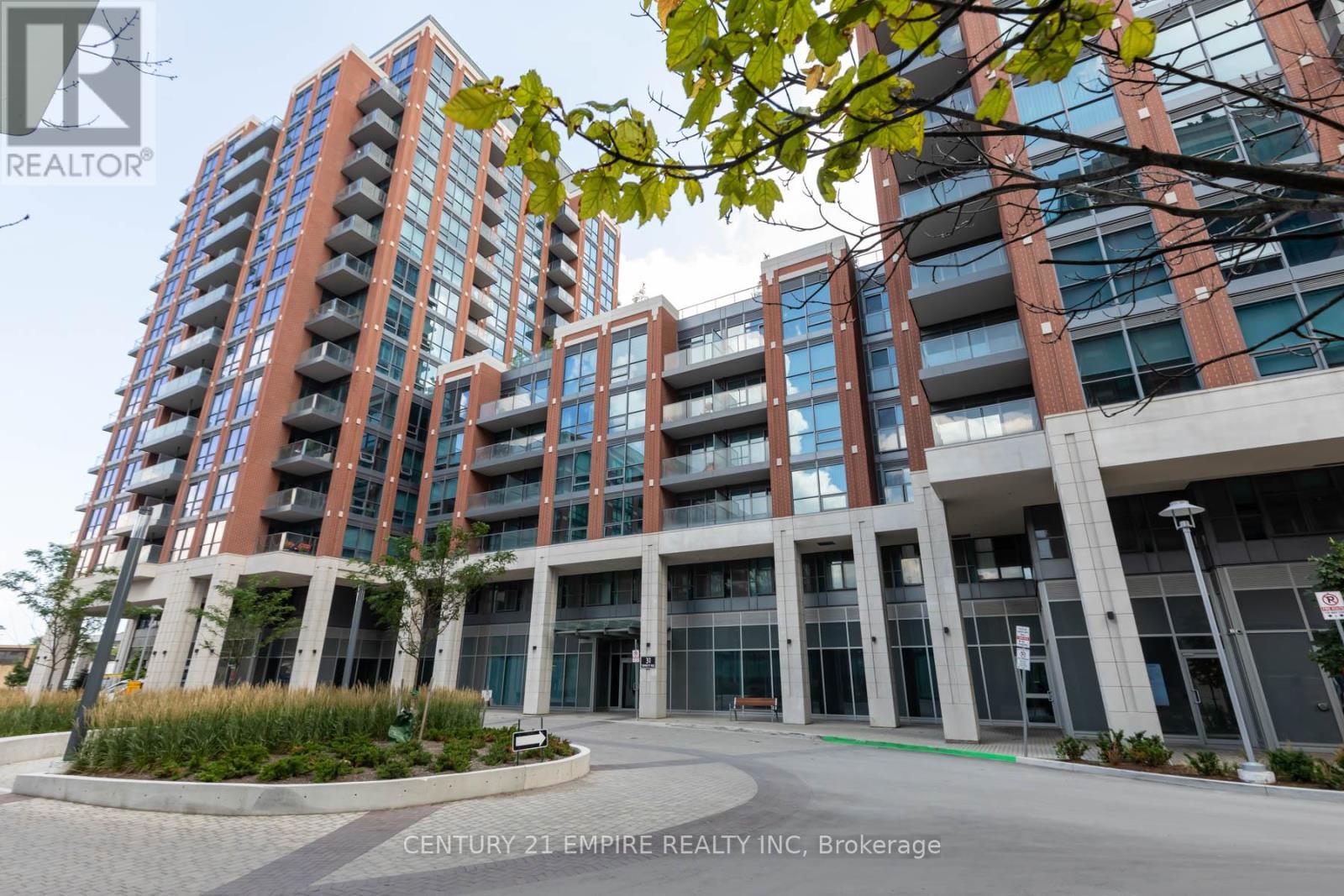 502 - 31 Tippett Road, Toronto, Ontario  M3H 0C8 - Photo 3 - C12171093