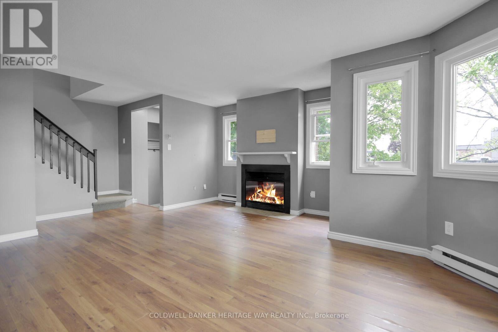 5 - 335 Mullett Street, Carleton Place, Ontario  K7C 4J6 - Photo 5 - X12171094