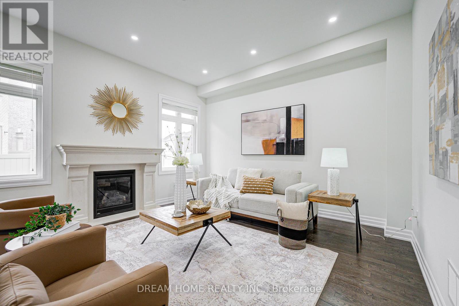 113 Botelho Circle, Aurora, Ontario  L4G 3X3 - Photo 22 - N12171054
