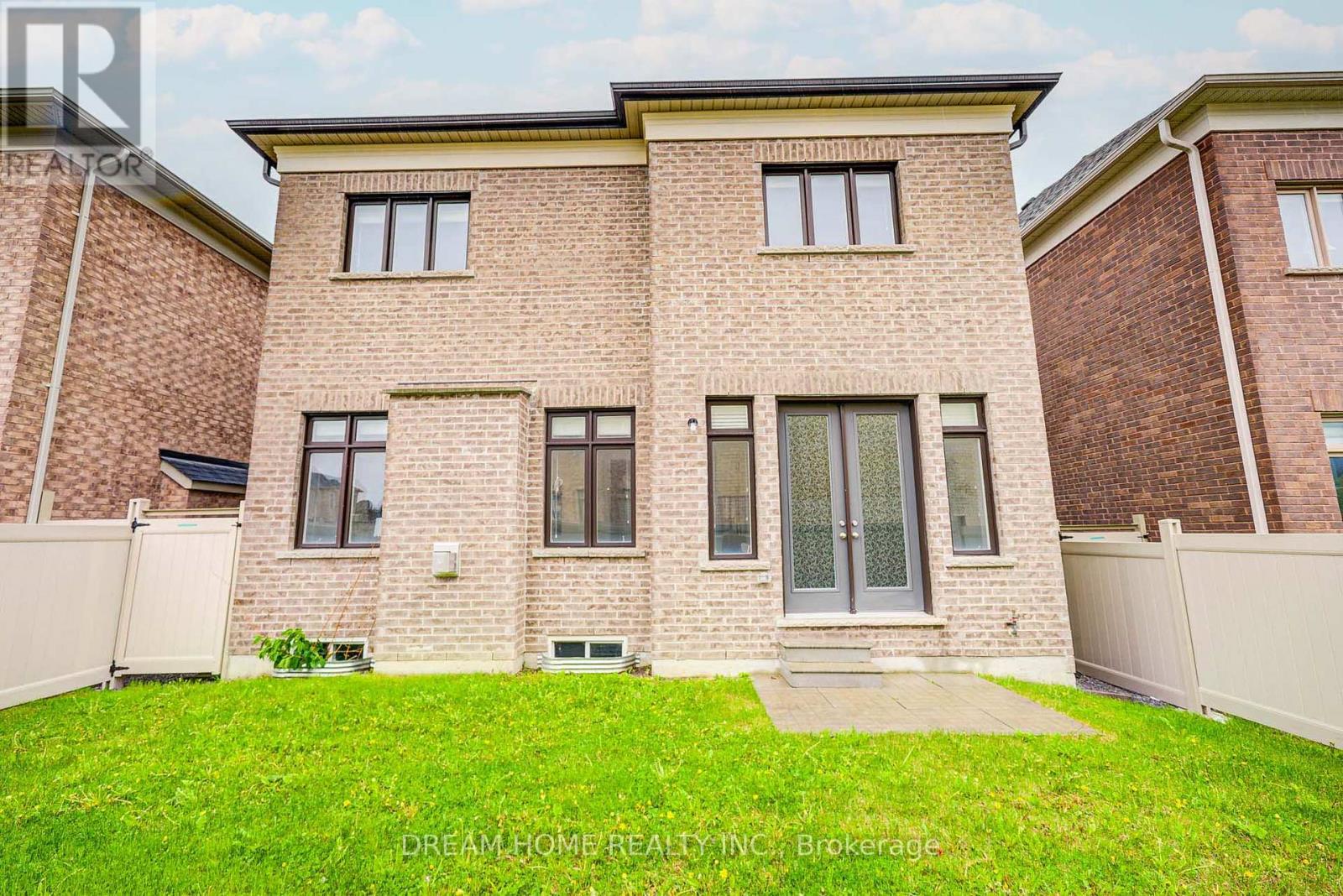 113 Botelho Circle, Aurora, Ontario  L4G 3X3 - Photo 50 - N12171054