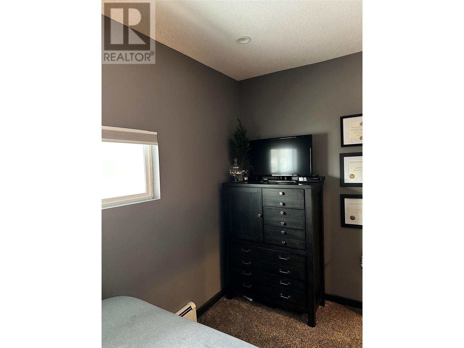 562 6th Avenue, Fernie, British Columbia  V0B 1M0 - Photo 13 - 10348529