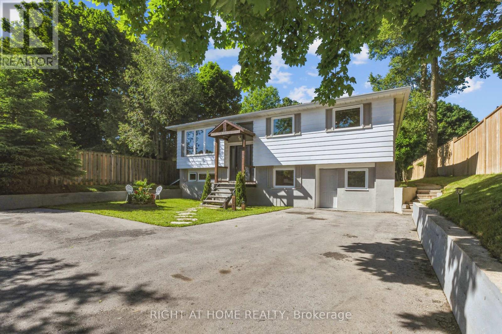 50 Bythia Street, Orangeville, Ontario  L9W 2S3 - Photo 1 - W12171064