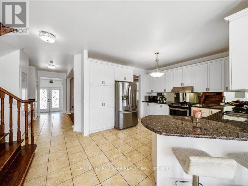 31 Eiffel Boulevard, Brampton, Ontario  L6P 1V9 - Photo 13 - W12171071