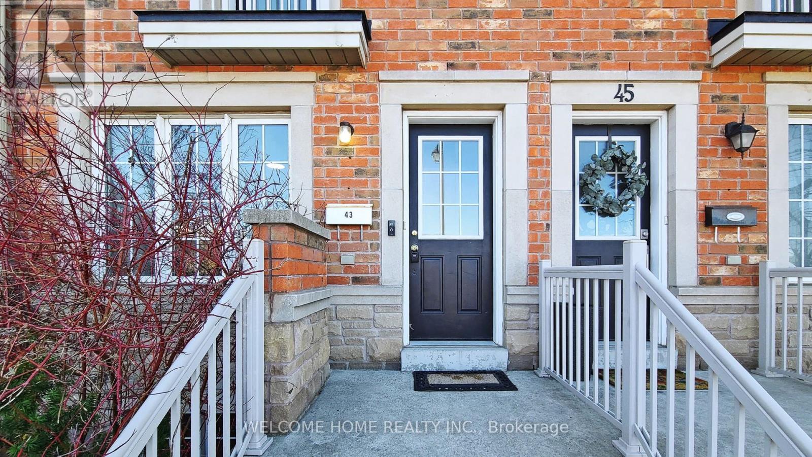 43 Sergio Marchi Street, Toronto, Ontario  M3L 0E5 - Photo 2 - W12171092