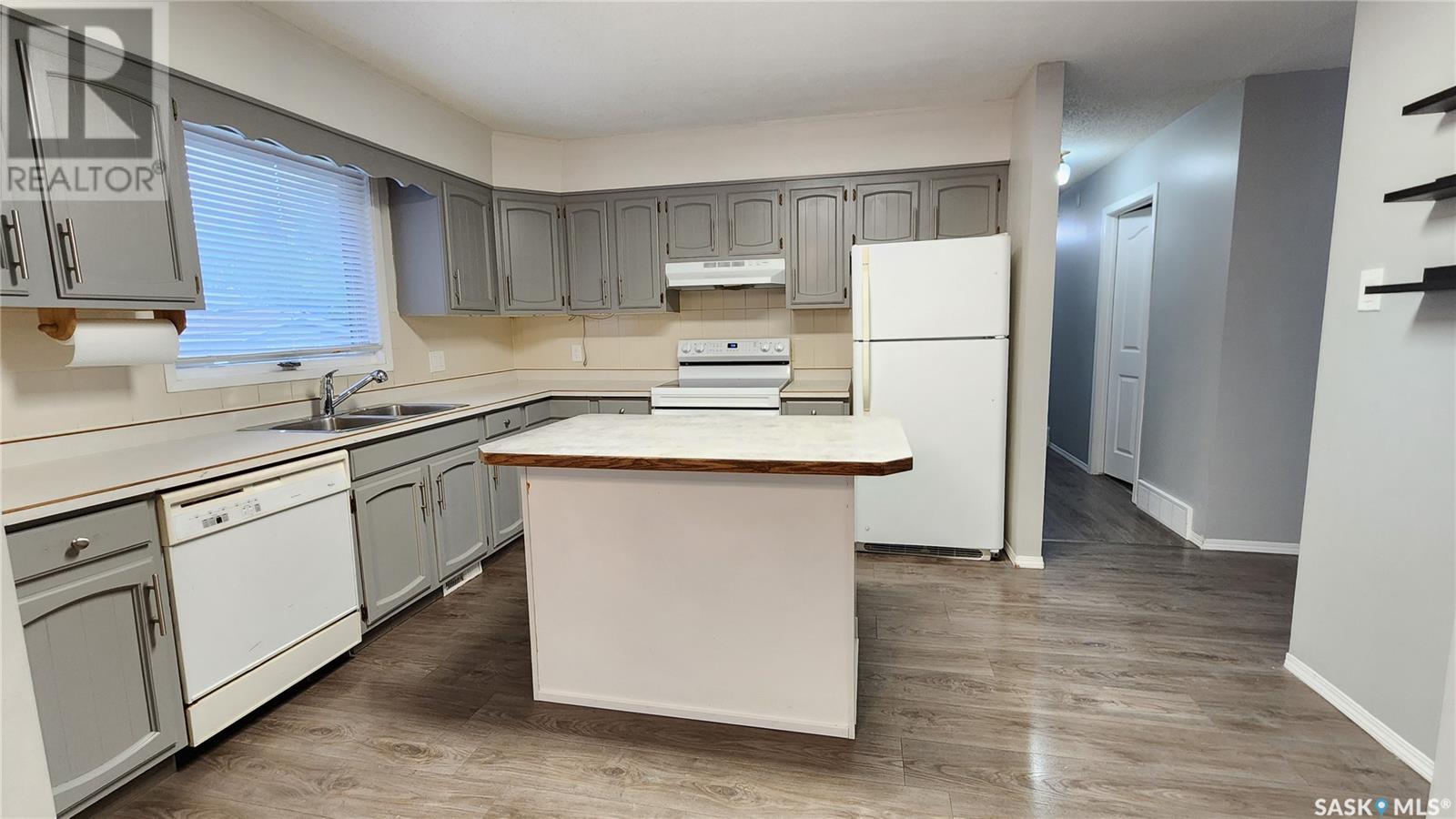10716 Meighen Crescent, North Battleford, Saskatchewan  S9A 3L1 - Photo 5 - SK007034