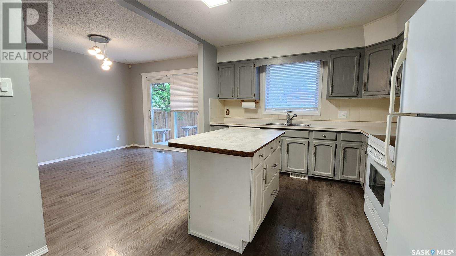10716 Meighen Crescent, North Battleford, Saskatchewan  S9A 3L1 - Photo 6 - SK007034