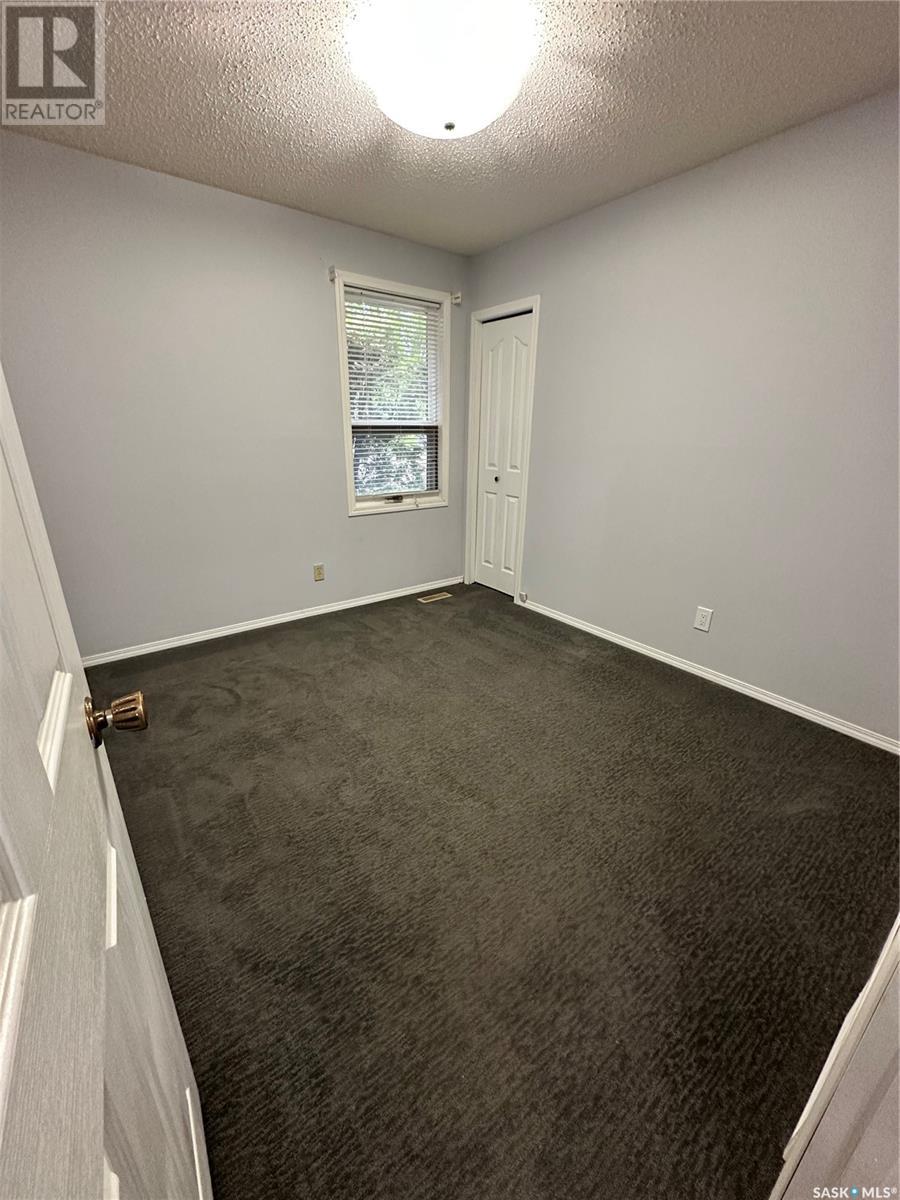 10716 Meighen Crescent, North Battleford, Saskatchewan  S9A 3L1 - Photo 8 - SK007034